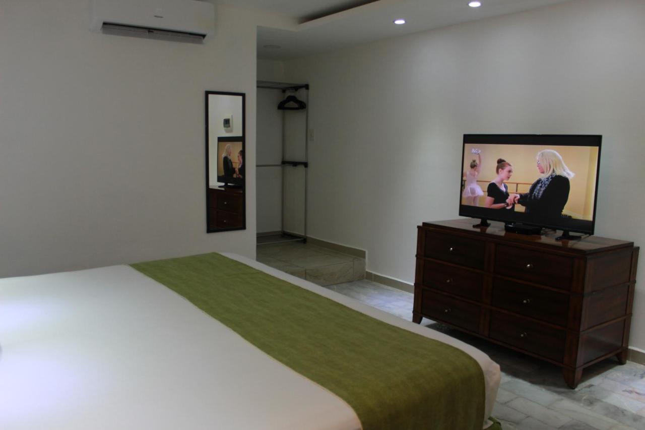 Hotel Green 16 Cancun Bagian luar foto