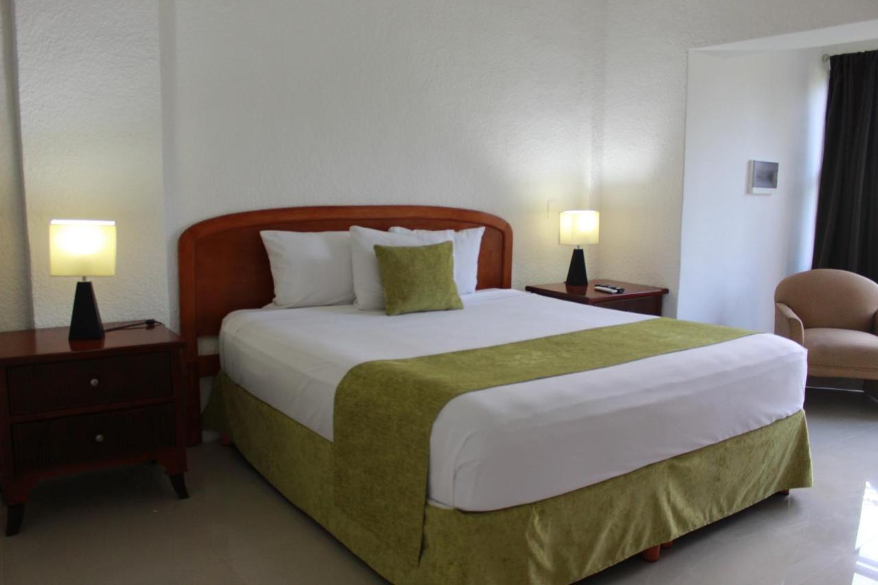 Hotel Green 16 Cancun Bagian luar foto