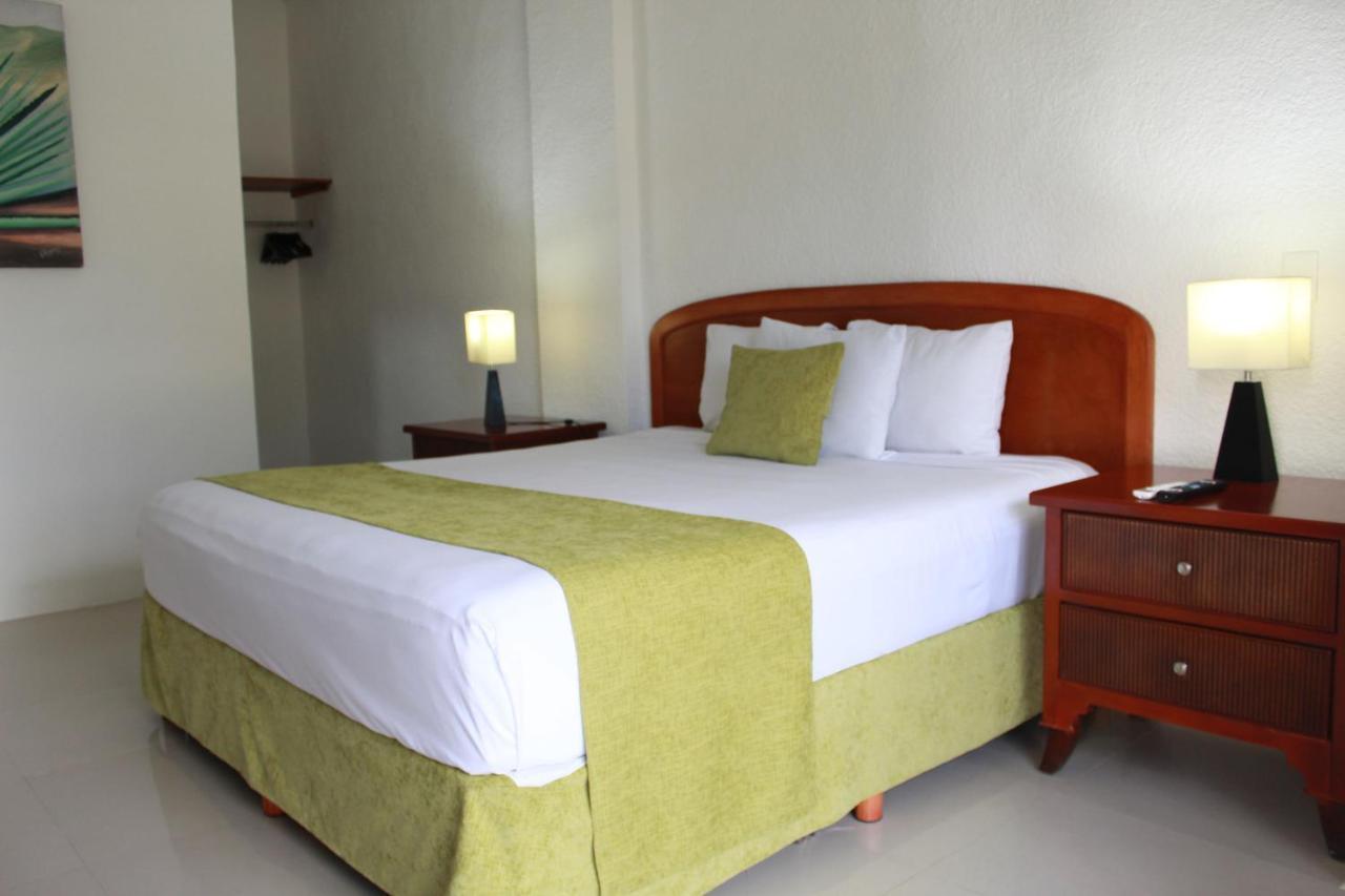 Hotel Green 16 Cancun Bagian luar foto