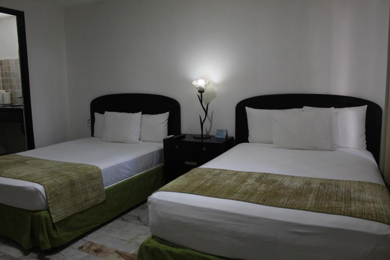 Hotel Green 16 Cancun Bagian luar foto