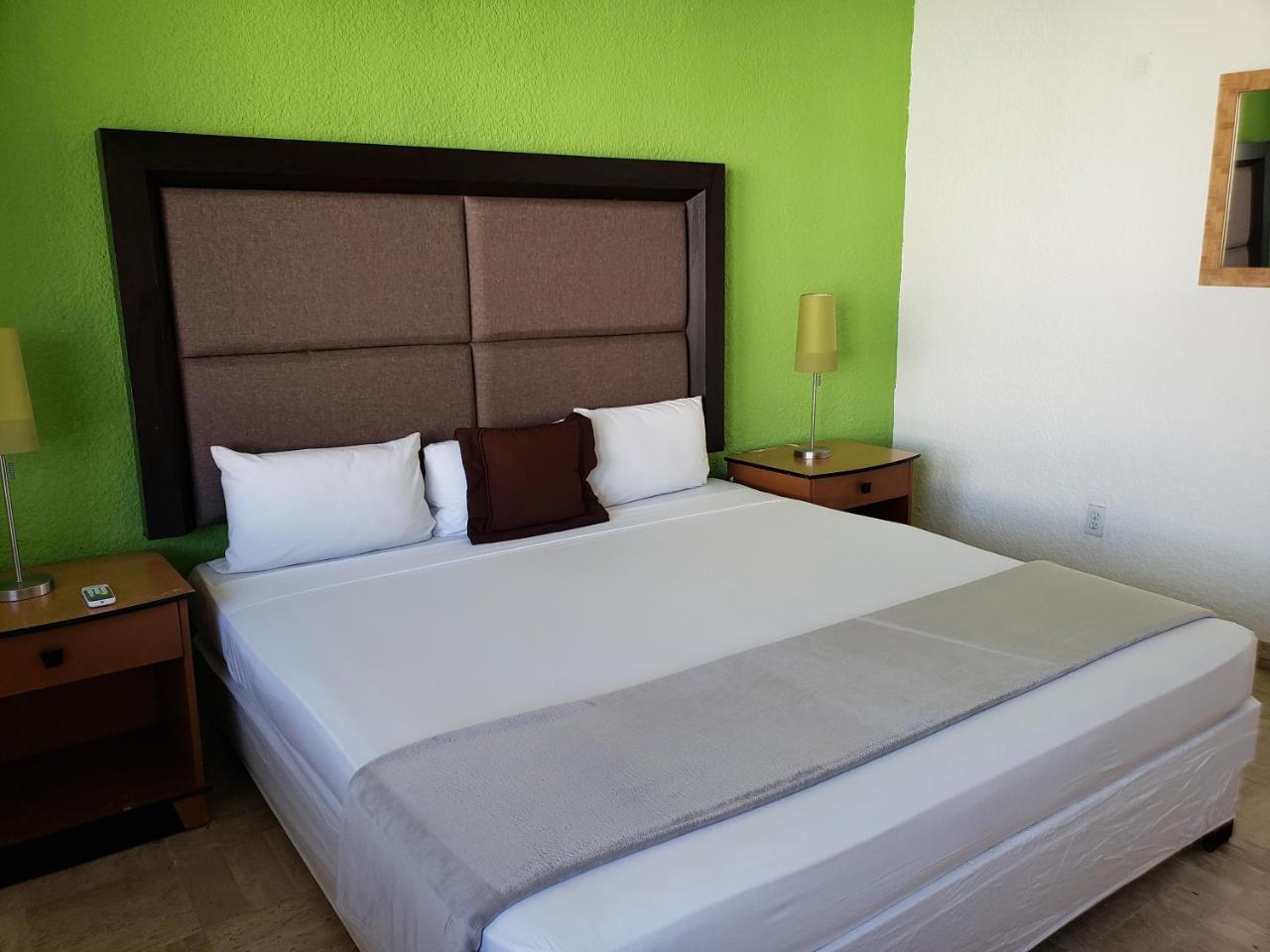 Hotel Green 16 Cancun Bagian luar foto