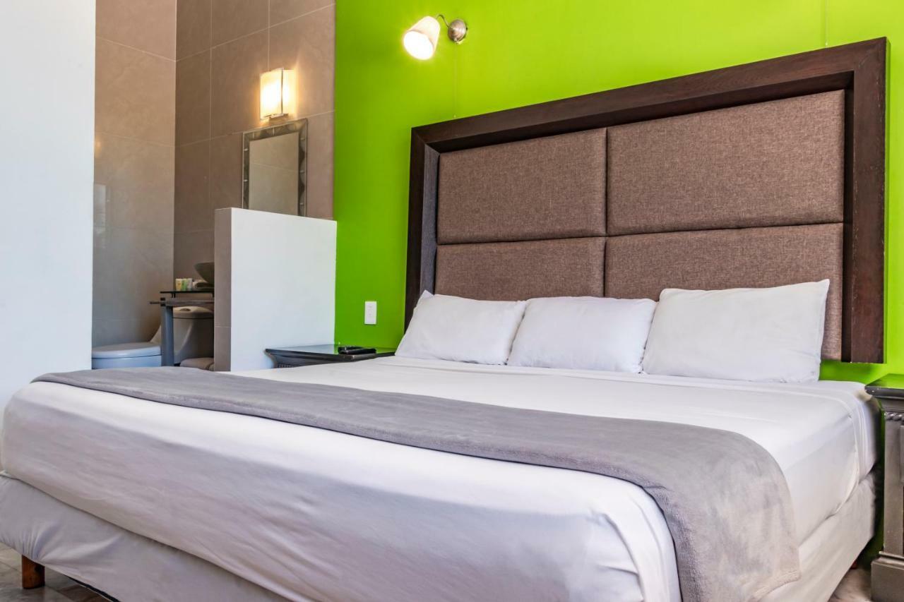 Hotel Green 16 Cancun Bagian luar foto